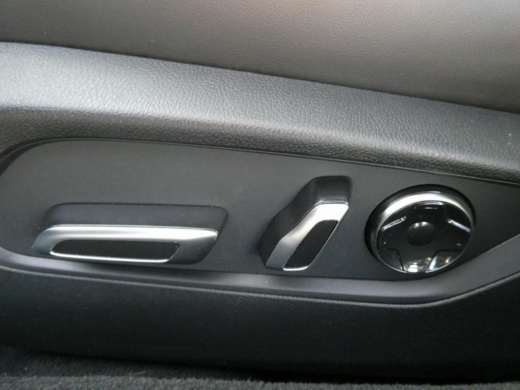 2025 Acura TLX w/A-Spec Package