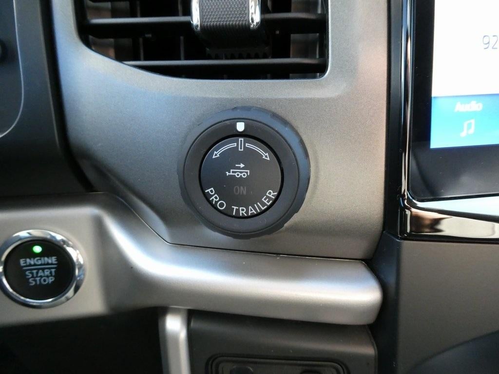 2022 Ford Expedition Max XLT