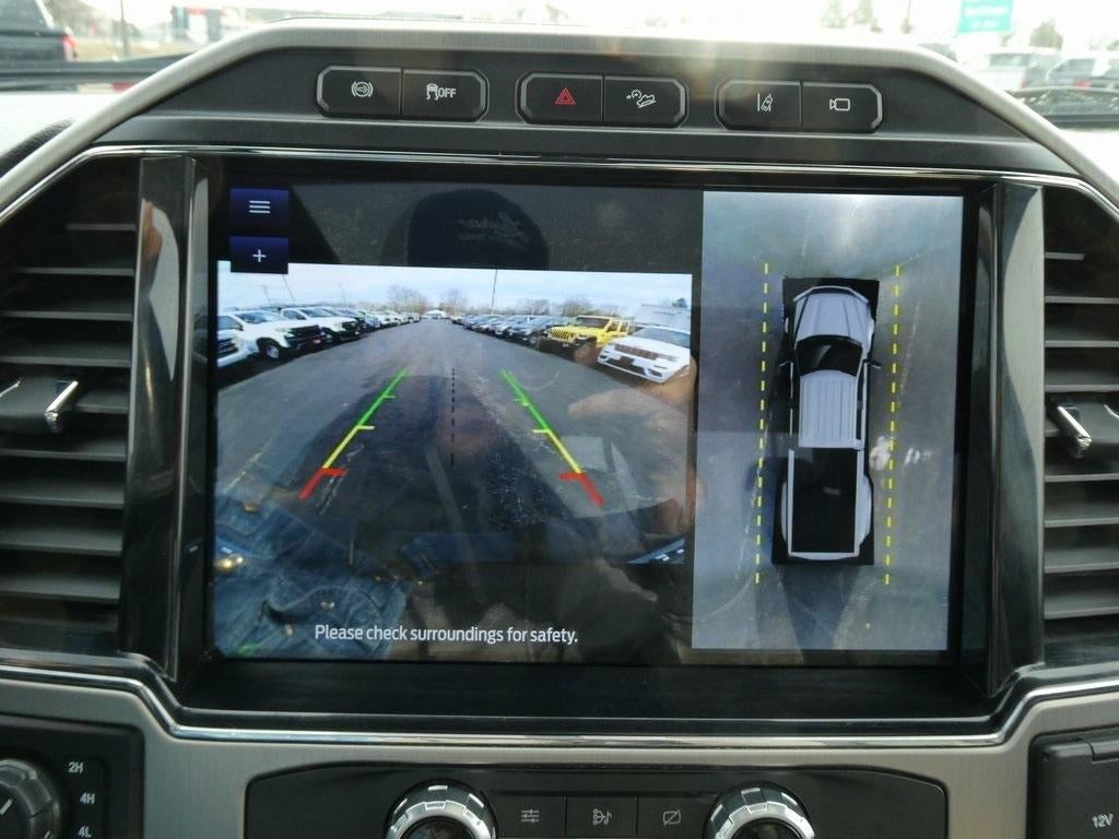 2022 Ford Super Duty F-450 DRW Platinum