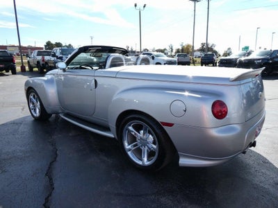 2005 Chevrolet SSR LS