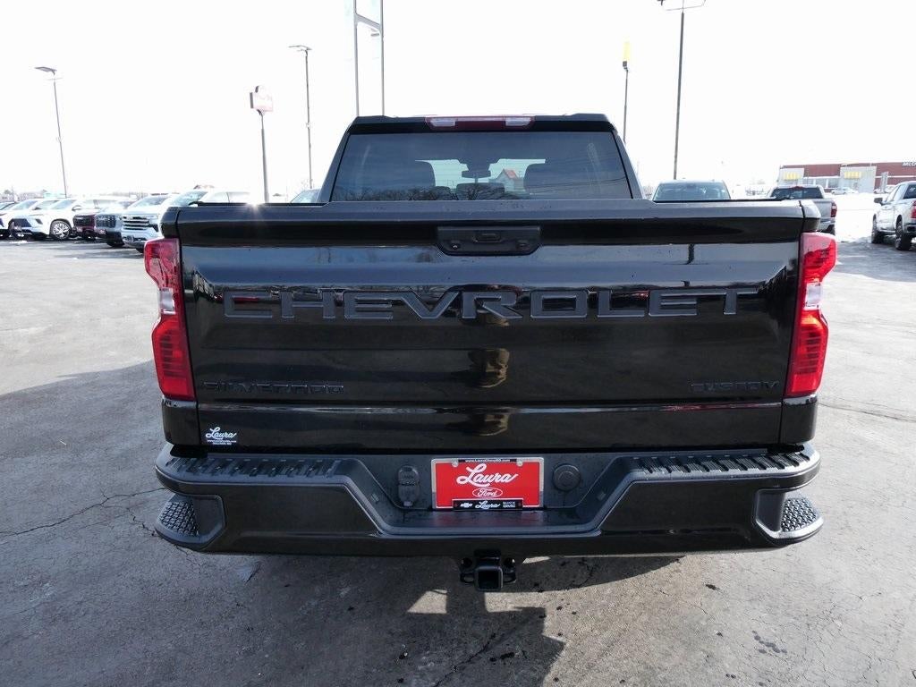 2022 Chevrolet Silverado 1500 Custom