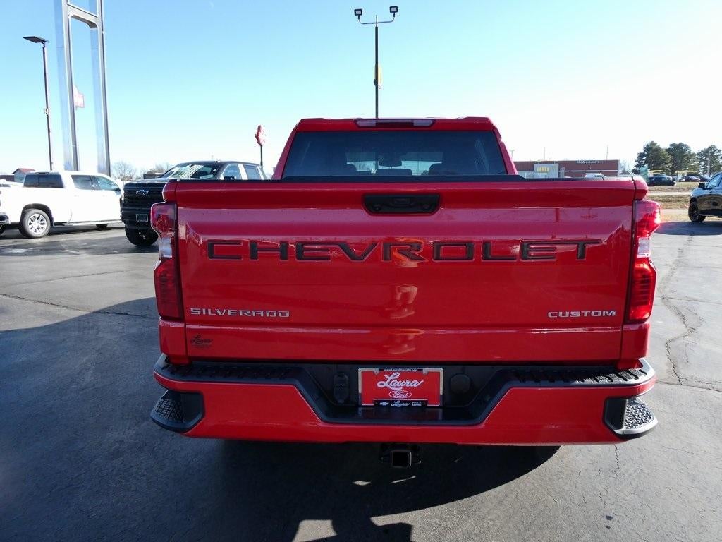2025 Chevrolet Silverado 1500 Custom