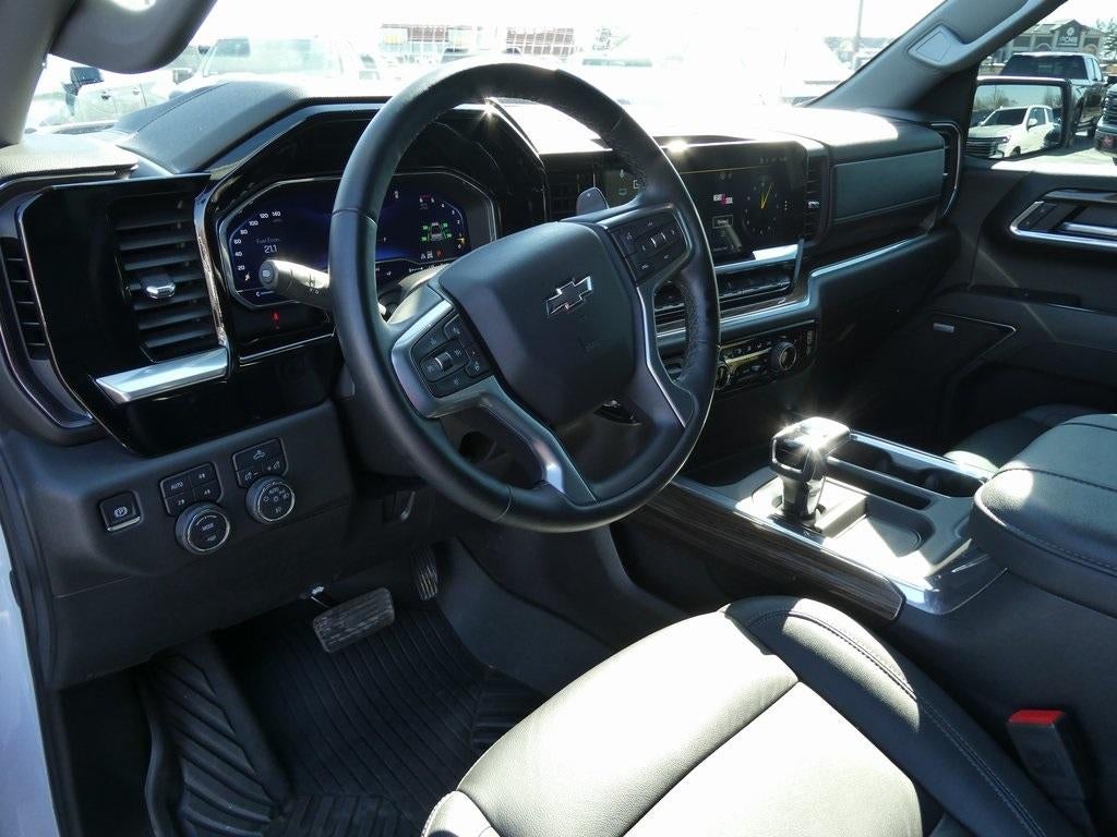 2025 Chevrolet Silverado 1500 RST