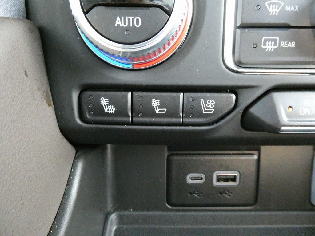 2024 GMC Yukon XL SLT