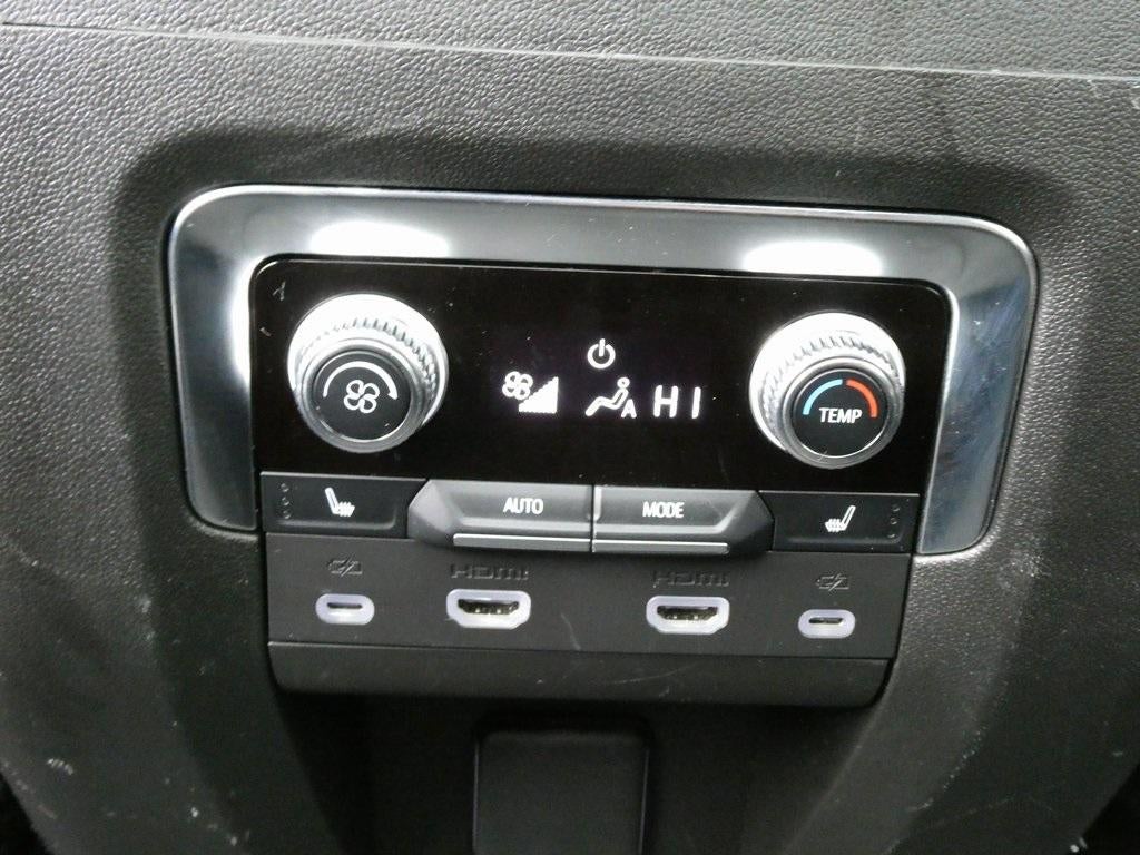 2024 GMC Yukon XL Denali Ultimate