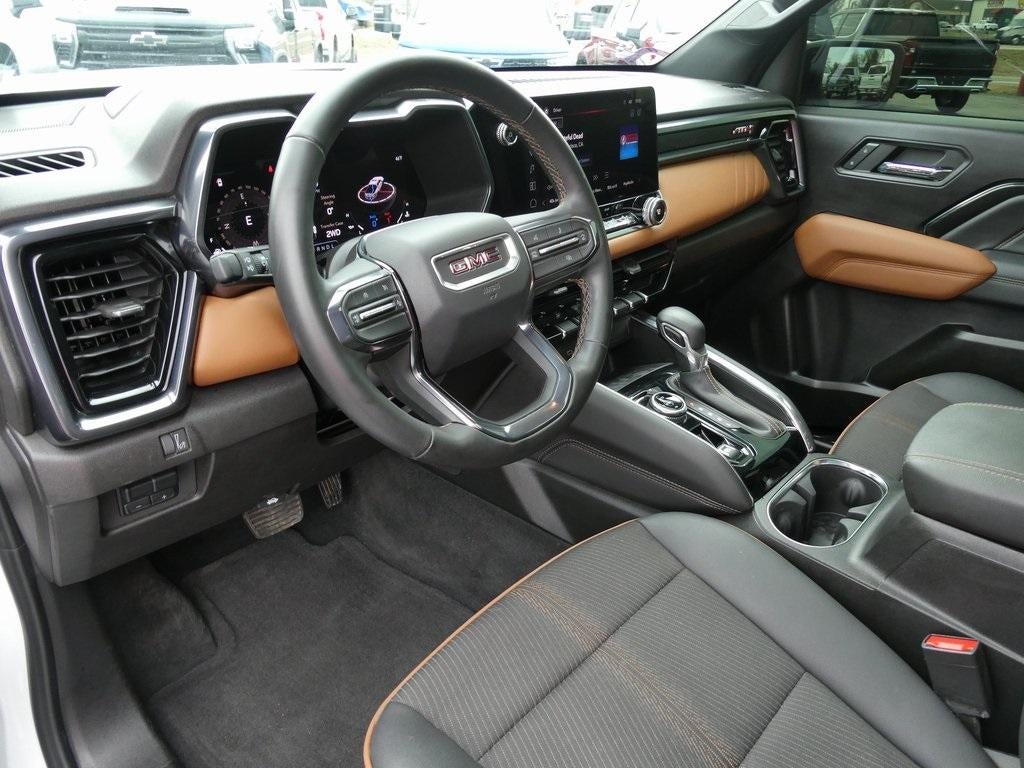 2024 GMC Canyon AT4