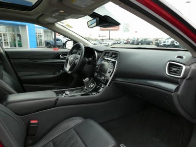 2023 Nissan Maxima Platinum