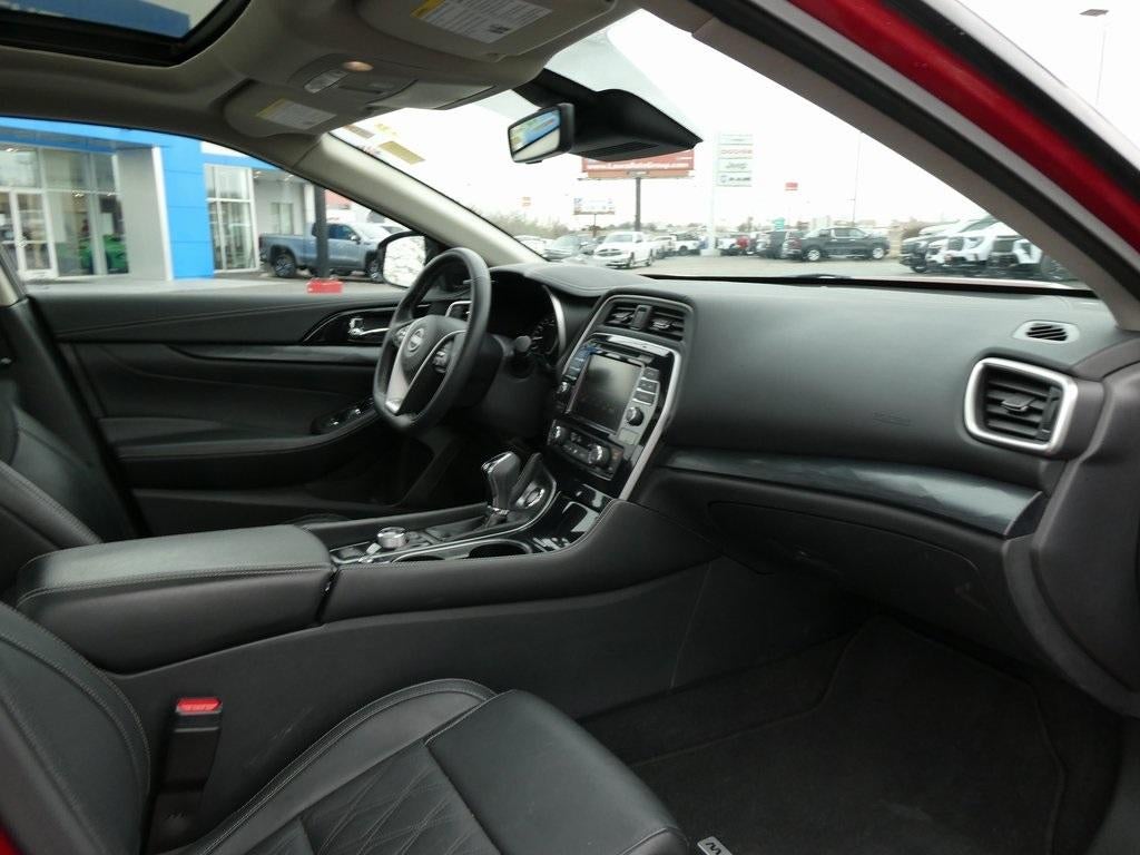 2023 Nissan Maxima Platinum