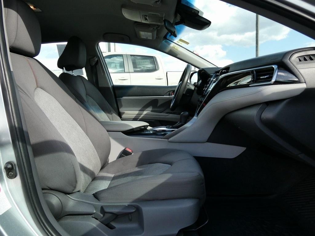 2018 Toyota Camry Hybrid LE