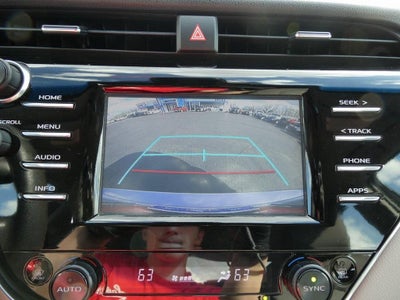 2018 Toyota Camry Hybrid LE