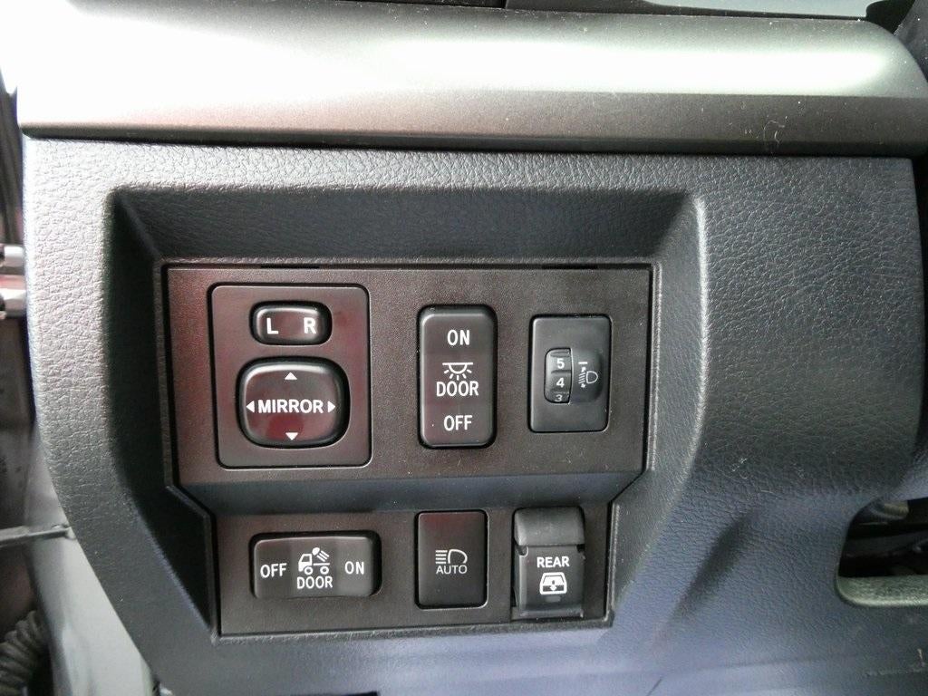 2019 Toyota Tundra 2WD SR5