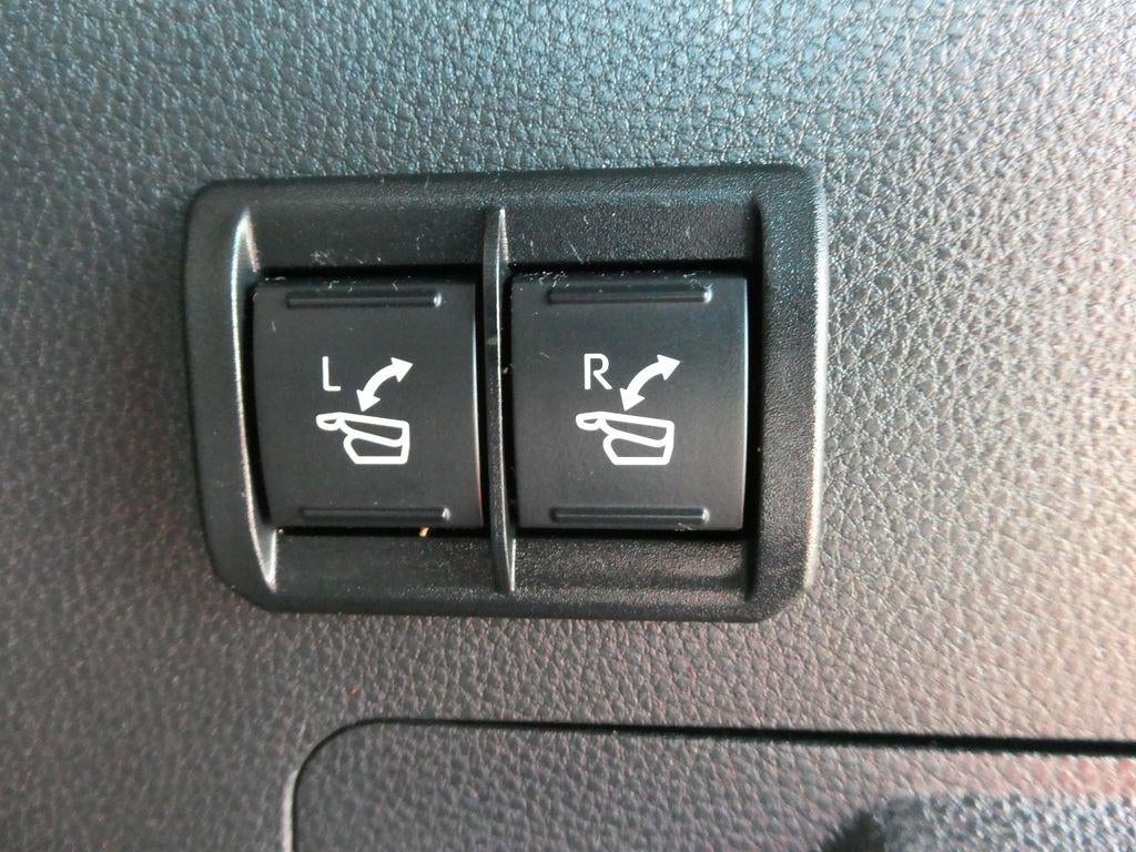 2023 Toyota Sequoia SR5