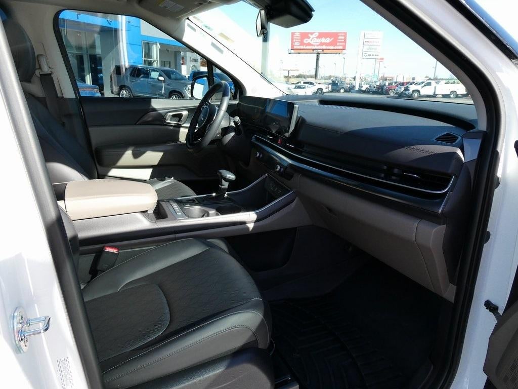 2025 Kia Carnival LXS