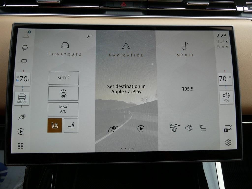 2025 Land Rover Range Rover Sport SE