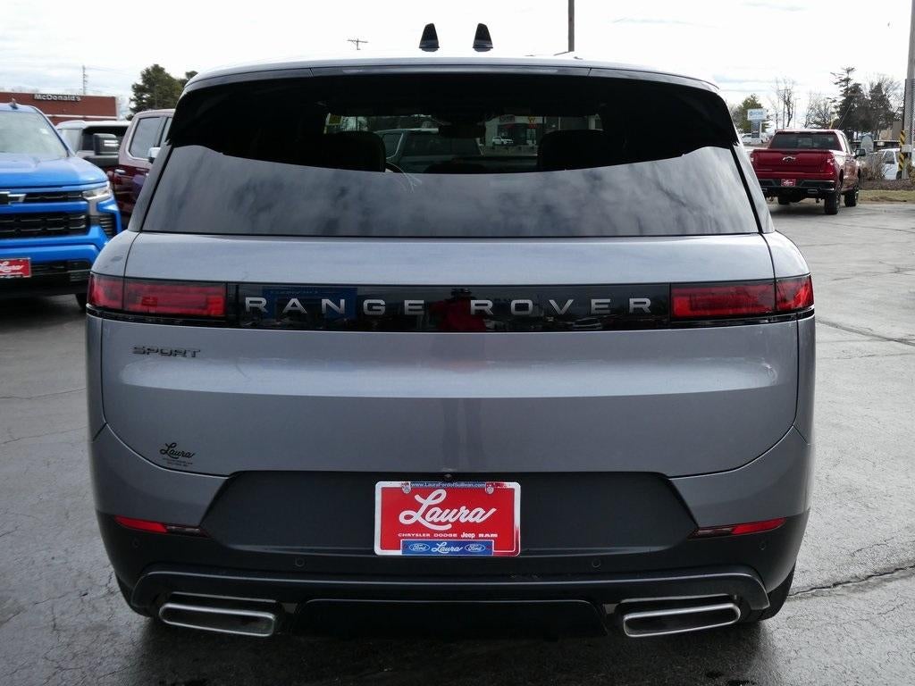 2025 Land Rover Range Rover Sport SE