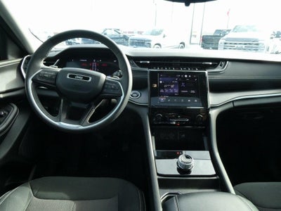 2024 Jeep Grand Cherokee Laredo 4x4