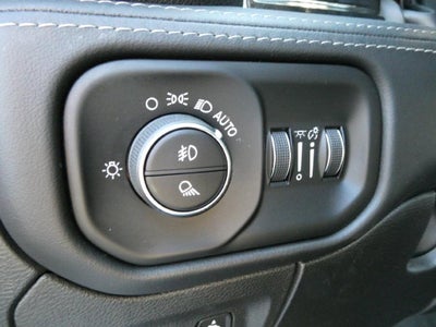 2023 RAM 1500 Limited 4x4 Crew Cab 5'7" Box