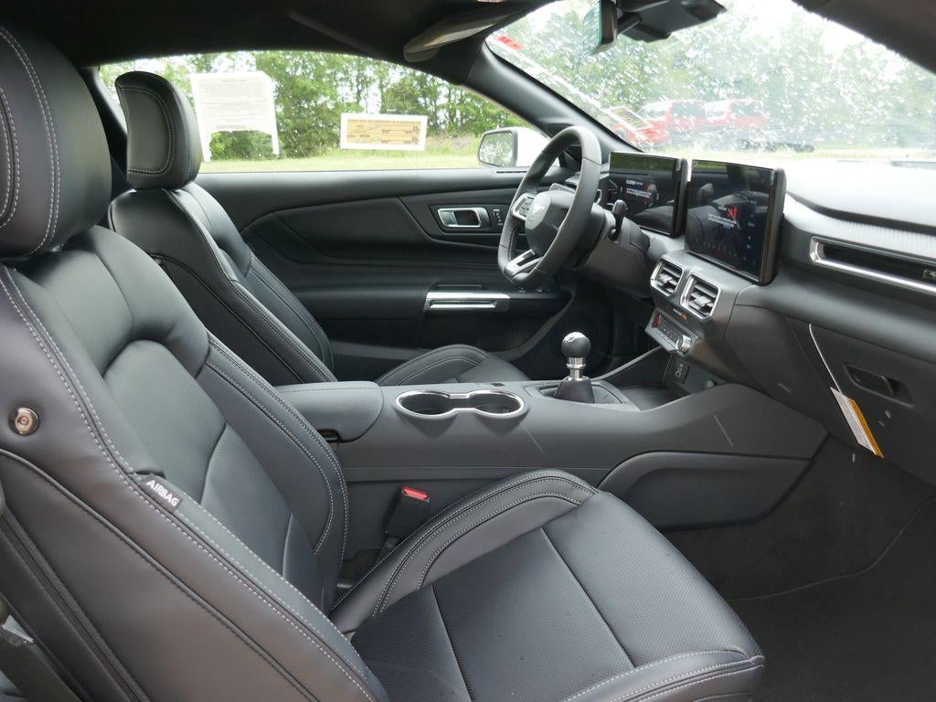 2026 Ford Mustang GT Premium Fastback