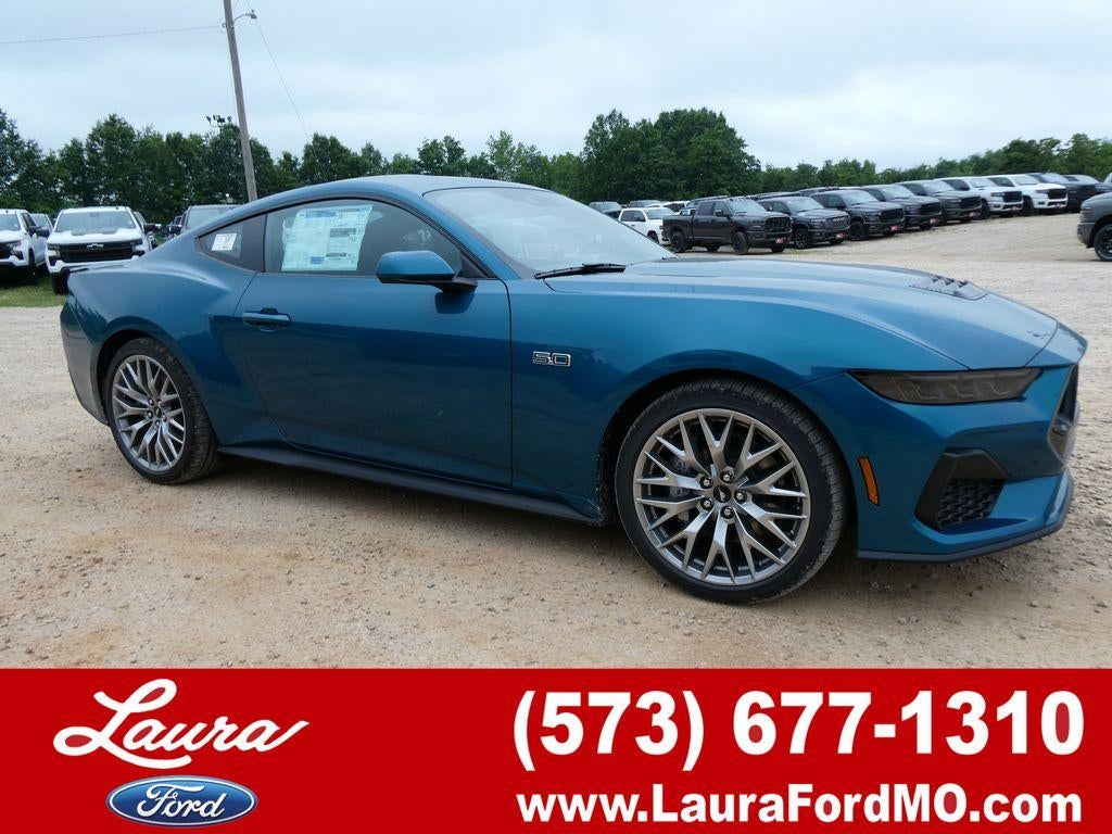 2026 Ford Mustang GT Premium Fastback