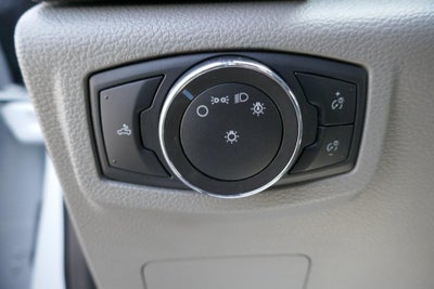 2022 Ford Super Duty F-350 SRW XL 2WD Reg Cab 8' Box