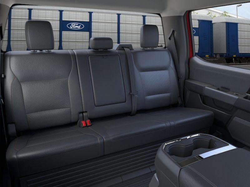 2026 Ford Super Duty F-550 DRW XL 4WD Crew Cab 179" WB 60" CA