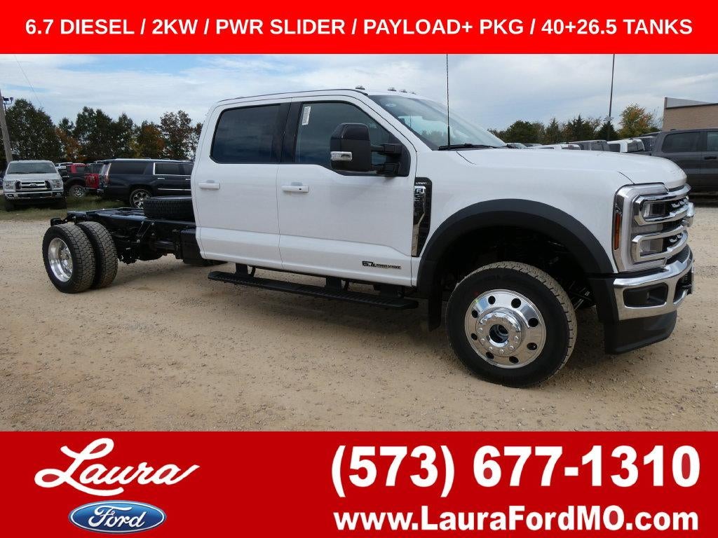 2027 Ford Super Duty F-550 DRW LARIAT 4WD Crew Cab 179" WB 60" CA