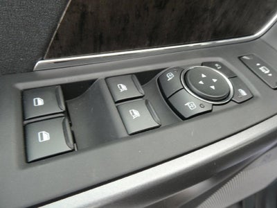 2027 Ford Super Duty F-550 DRW LARIAT 4WD Crew Cab 179" WB 60" CA