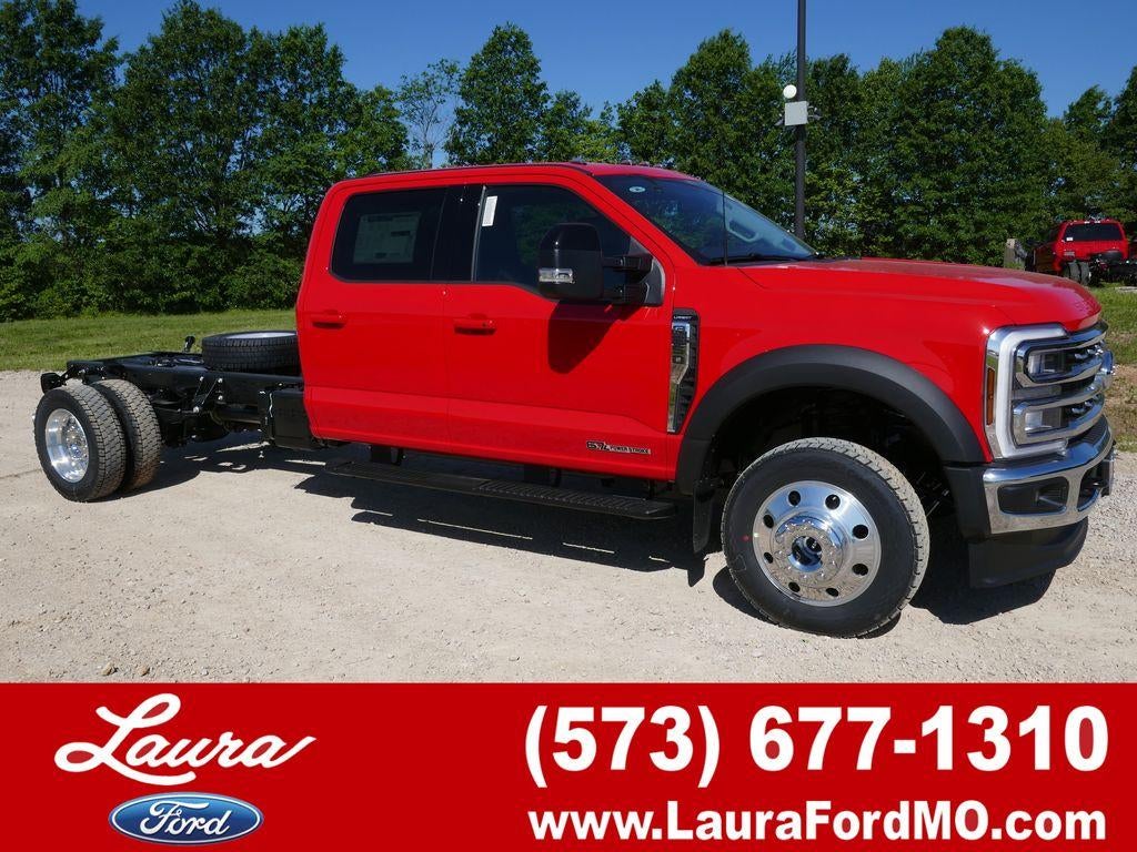 2026 Ford Super Duty F-550 DRW XL 4WD Crew Cab 179" WB 60" CA