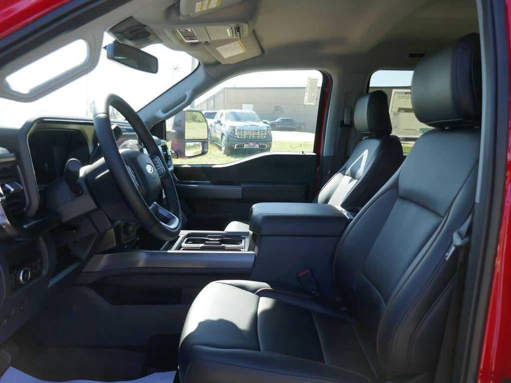 2026 Ford Super Duty F-550 DRW XL 4WD Crew Cab 179" WB 60" CA