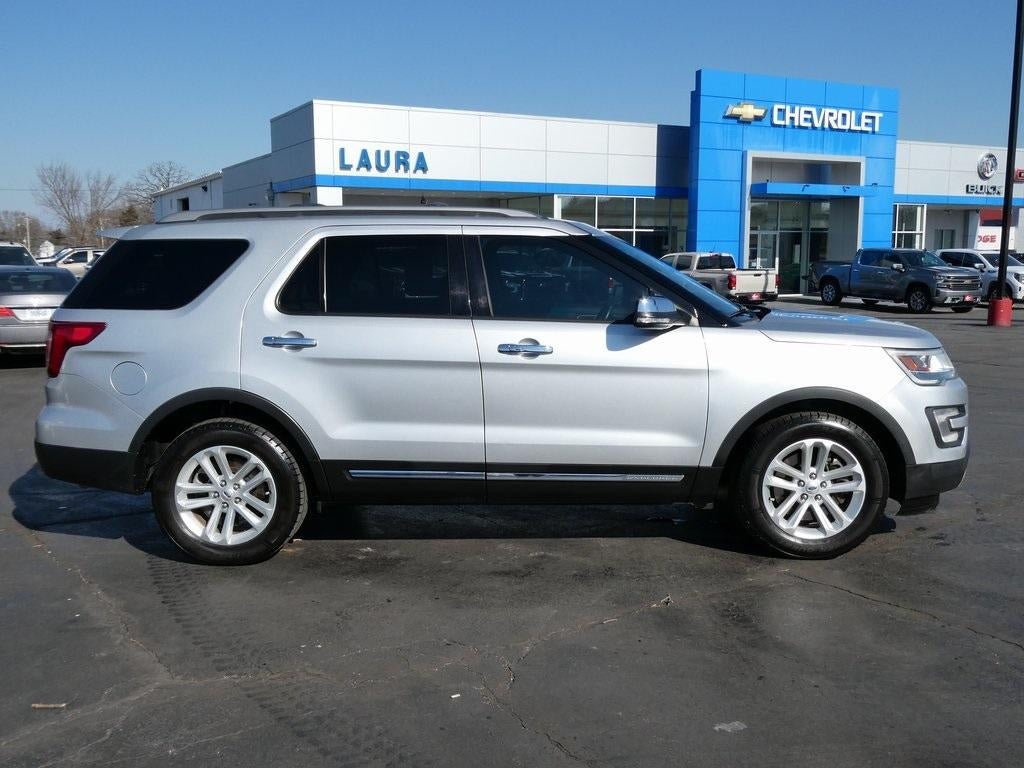 2017 Ford Explorer XLT FWD