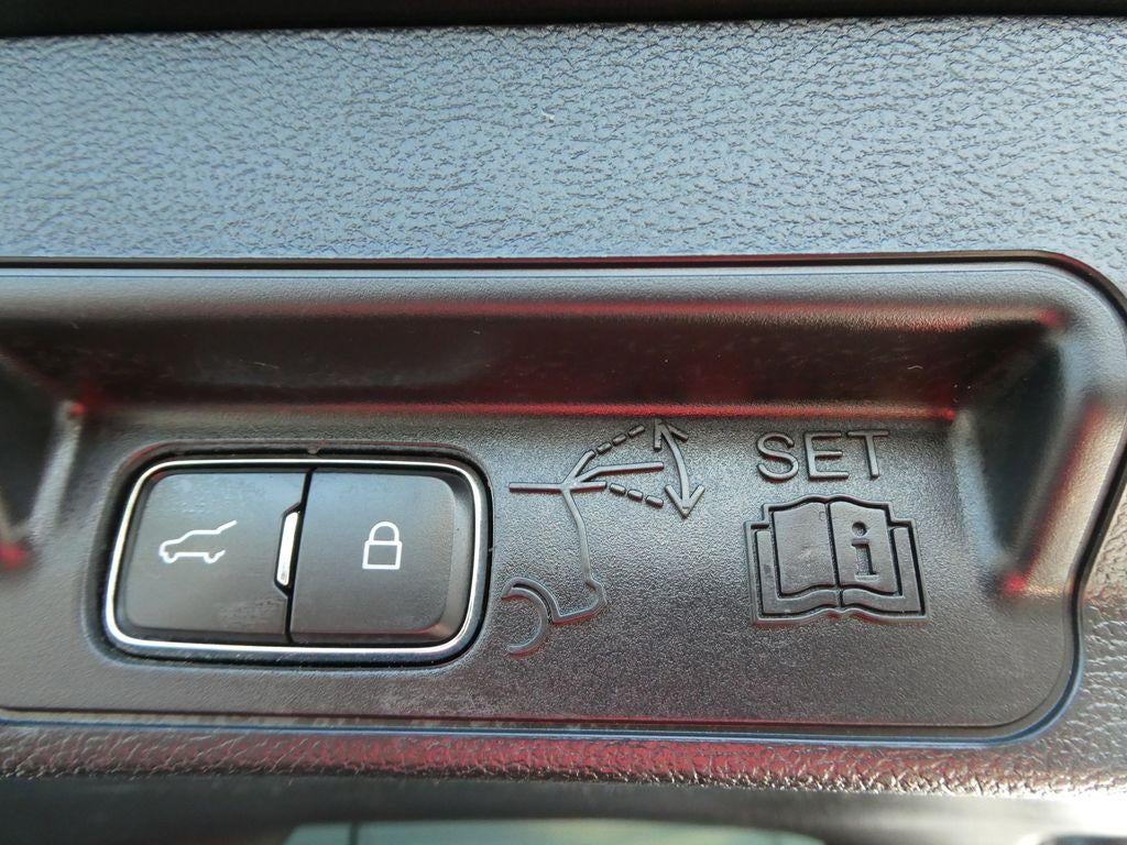 2022 Ford Explorer ST 4WD
