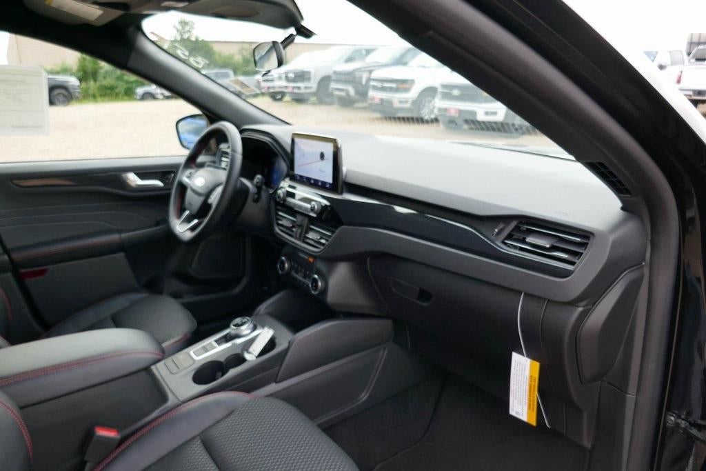 2025 Ford Escape ST-Line FWD