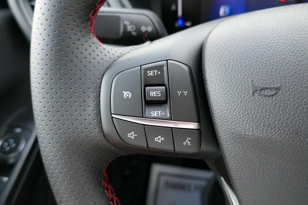 2025 Ford Escape ST-Line FWD