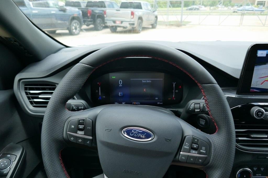 2025 Ford Escape ST-Line Select AWD