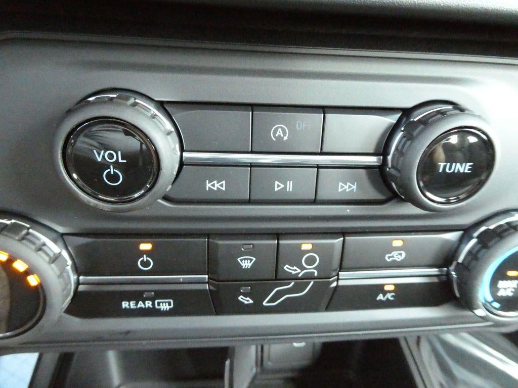 2026 Ford Bronco Base 2 Door 4x4