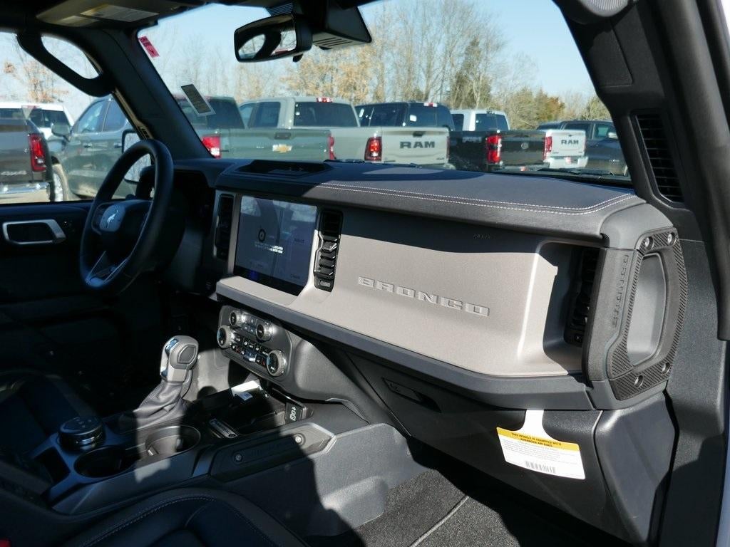 2026 Ford Bronco Outer Banks 4 Door 4x4