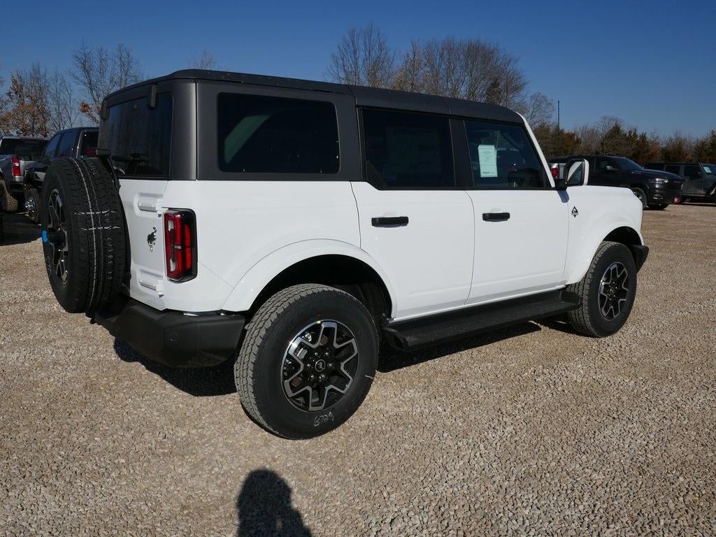 2026 Ford Bronco Outer Banks 4 Door 4x4