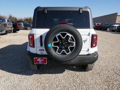 2026 Ford Bronco Outer Banks 4 Door 4x4