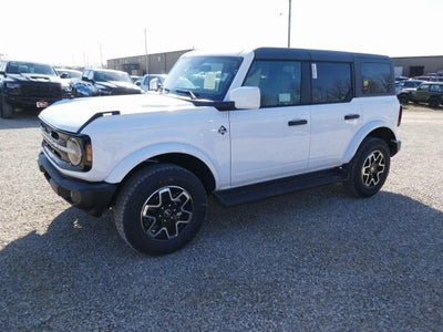 2026 Ford Bronco Outer Banks 4 Door 4x4