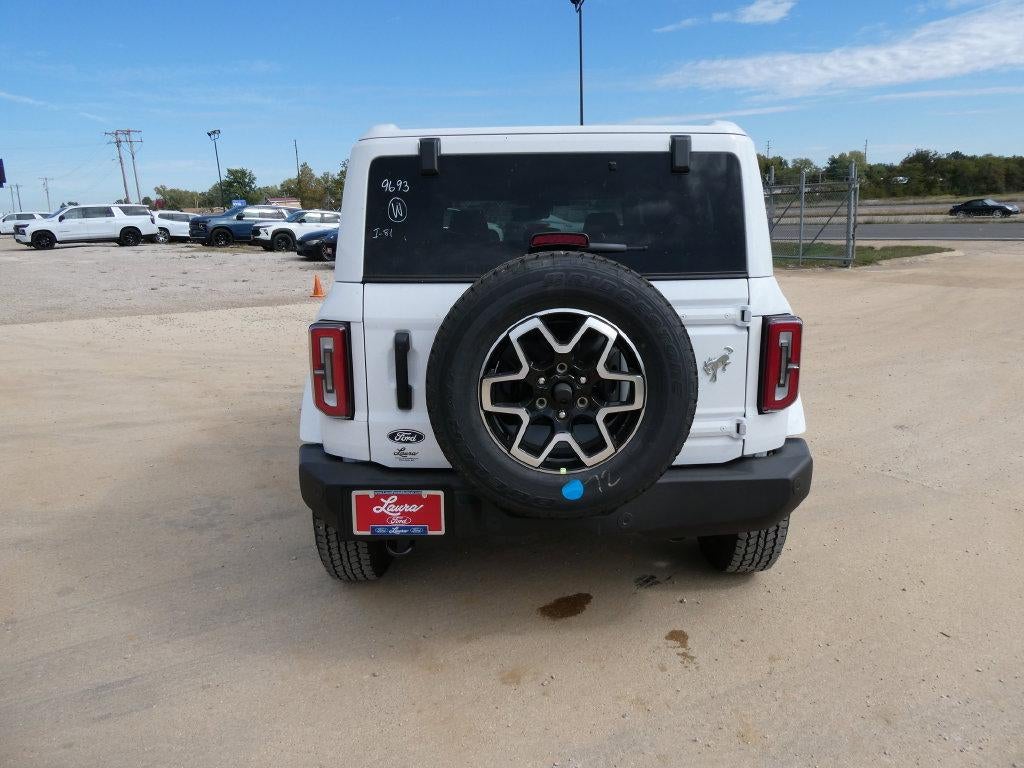 2026 Ford Bronco Outer Banks 4 Door 4x4