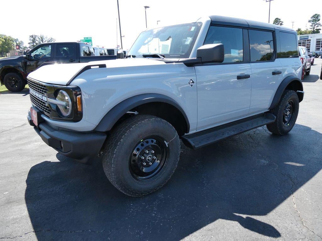 2026 Ford Bronco Outer Banks 4 Door 4x4