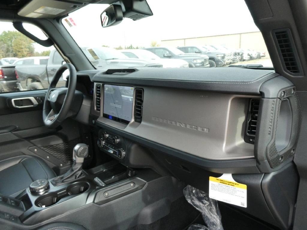 2026 Ford Bronco Outer Banks 4 Door 4x4