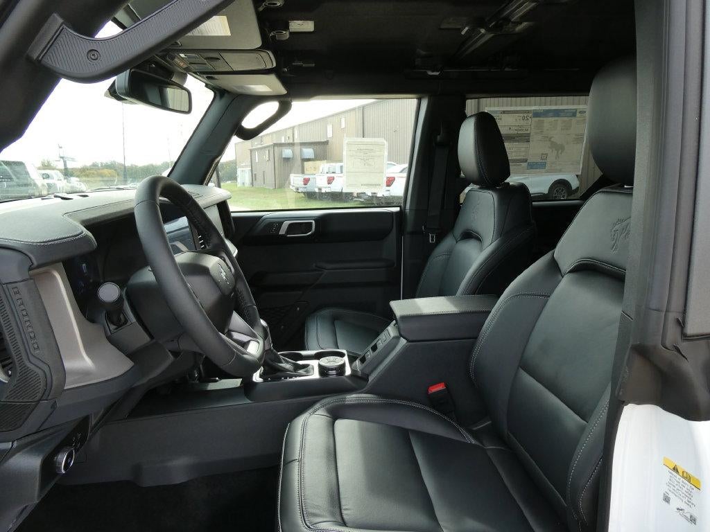 2026 Ford Bronco Outer Banks 4 Door 4x4