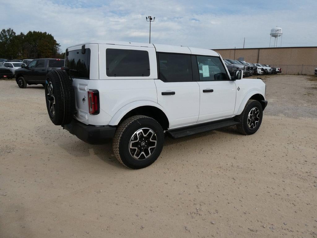 2026 Ford Bronco Outer Banks 4 Door 4x4