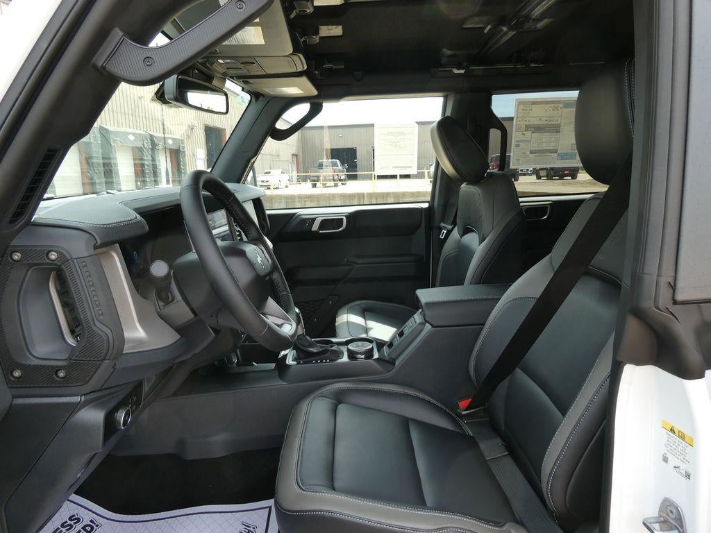 2026 Ford Bronco Outer Banks 4 Door 4x4
