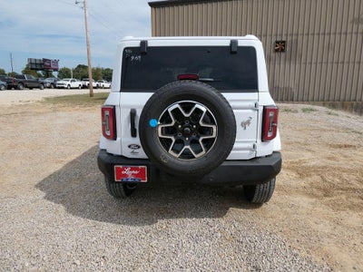 2026 Ford Bronco Outer Banks 4 Door 4x4
