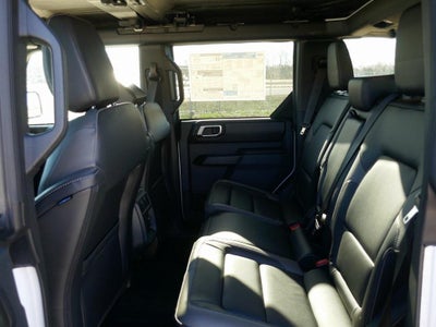 2025 Ford Bronco Outer Banks 4 Door 4x4