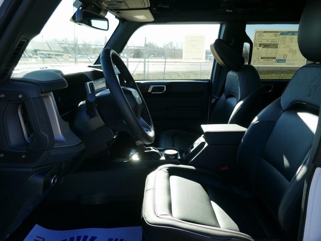 2025 Ford Bronco Outer Banks 4 Door 4x4