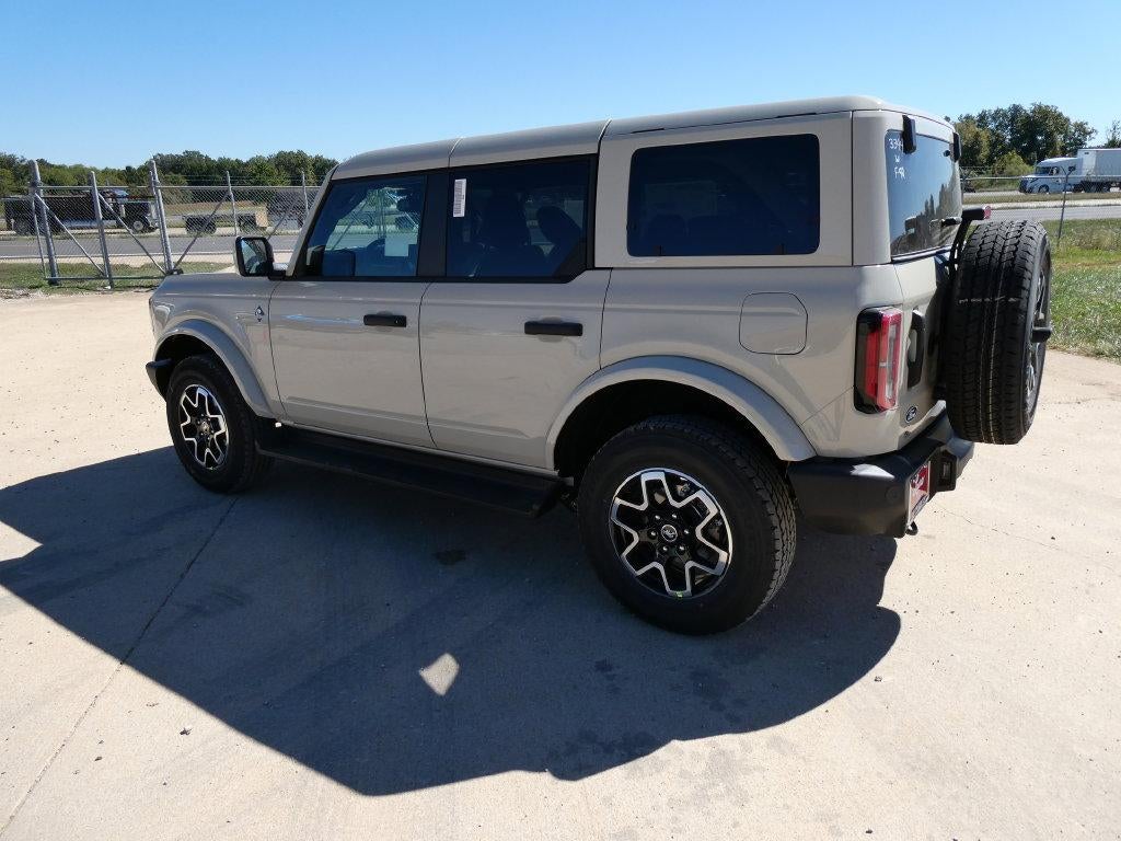 2026 Ford Bronco Outer Banks 4 Door 4x4