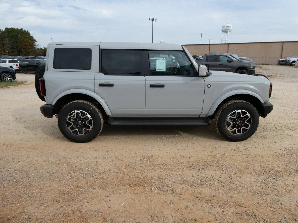 2026 Ford Bronco Outer Banks 4 Door 4x4
